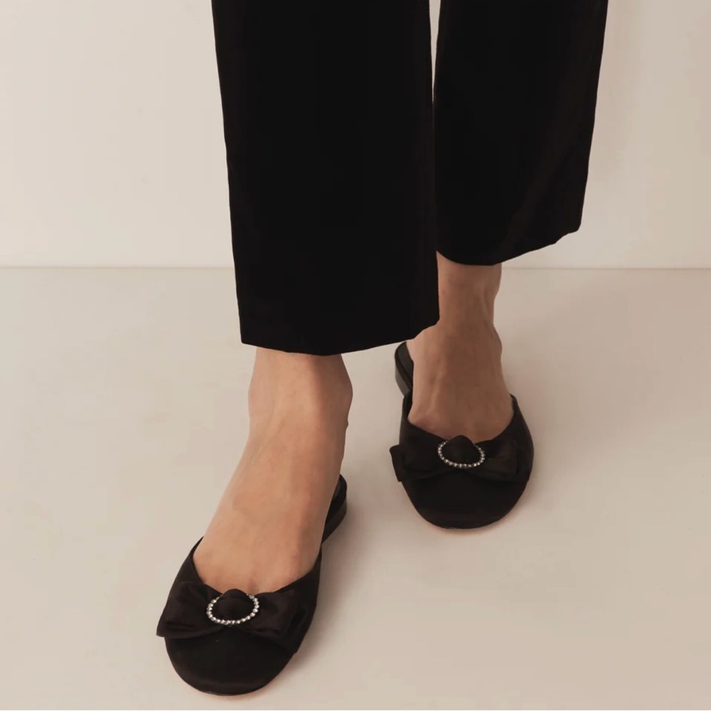 Doen Tilly Mule NWT Round Toe Black Satin Rhinestone Buckle Bow